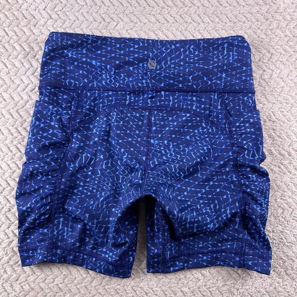 Lululemon Speed Track Shorts Womens 4 Blue Samba Snake Ruched Running Yoga‎ Gym - Picture 2 of 12